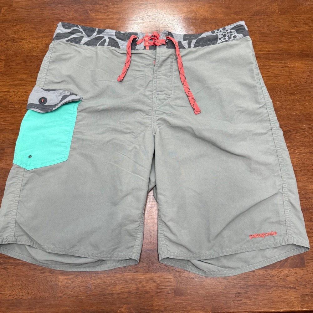 Patagonia Patch Pocket Wavefarer Board Shorts Mens 34 Gray Teal Swim Trunks - Picture 2 of 12